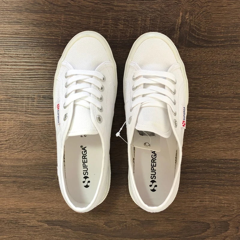 superga tekkies