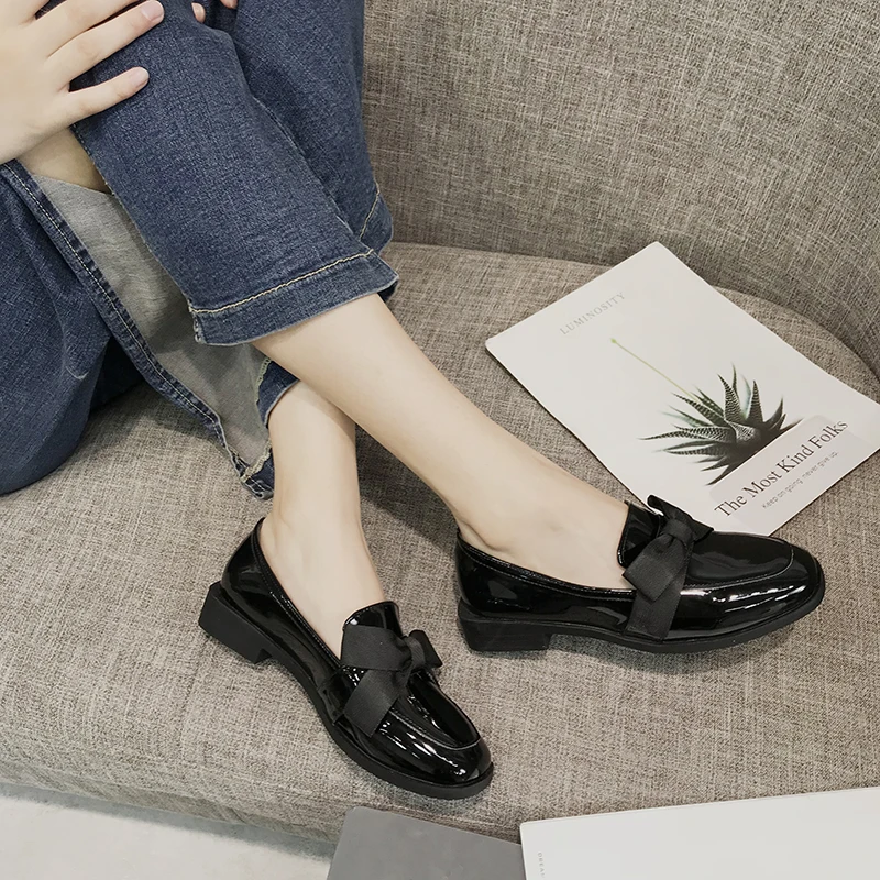 

Patent Leather Oxfords Women Shoes Female Flats Casual Shoes Woman Slip on Bow Knot Fad New Nice Platform Shoes Brogues