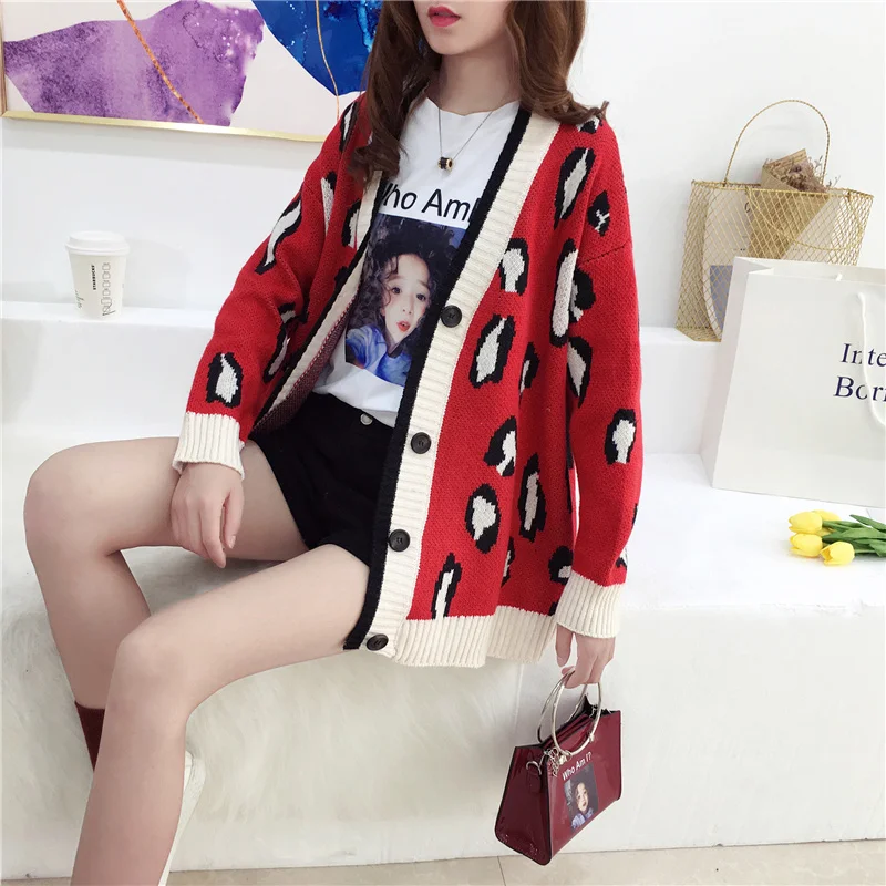 2019 Autumn Winter Women Sweaters Loose Knitted Cardigans Casual Print Ladies Outerwear V-Neck Brand Single Breasted Clothes 
2019 Autumn Winter Women Sweaters Loose Knitted Cardigans Casual Print Ladies Outerwear V-Neck Brand Single Breasted Clothes