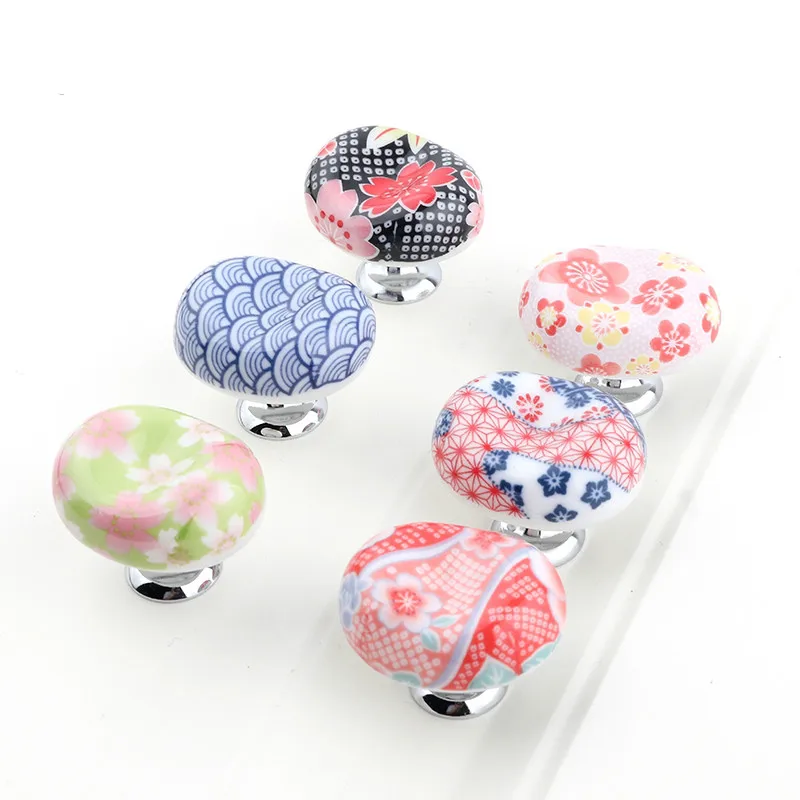 Rural style Printing Hand-painted Knobs Ceramic Handle Small Sushi Restaurant Cabinet Drawer Handle Creative Cabinet Handles
Rural style Printing Hand-painted Knobs Ceramic Handle Small Sushi Restaurant Cabinet Drawer Handle Creative Cabinet Handles
