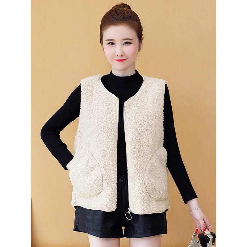 Lambswool Cotton Vest Women's Spring Autumn Round Neck Fur One Ladies Short Paragraph Vest Overcoat Waistcoat 2020 New L80
Lambswool Cotton Vest Women's Spring Autumn Round Neck Fur One Ladies Short Paragraph Vest Overcoat Waistcoat 2020 New L80