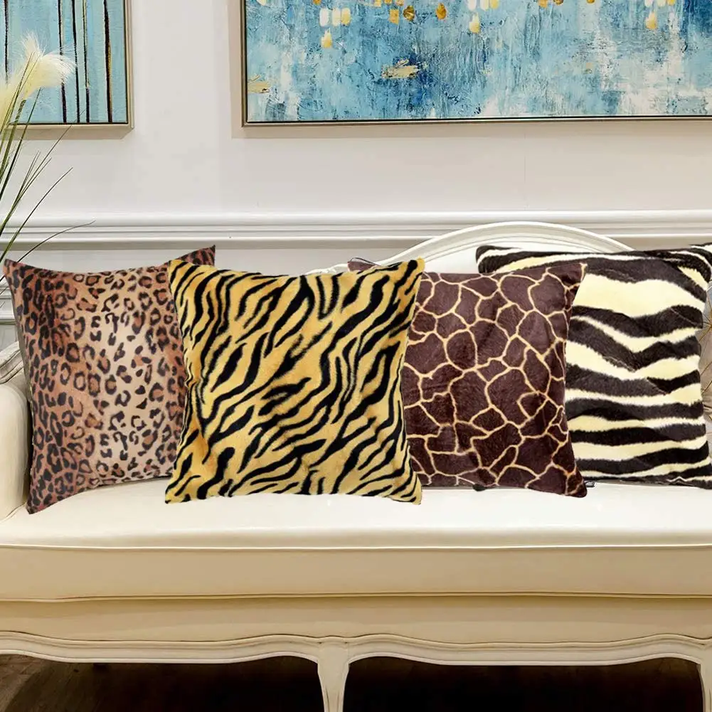 Фото Льняная наволочка с леопардовым принтом для дивана в гостиную украшение дома