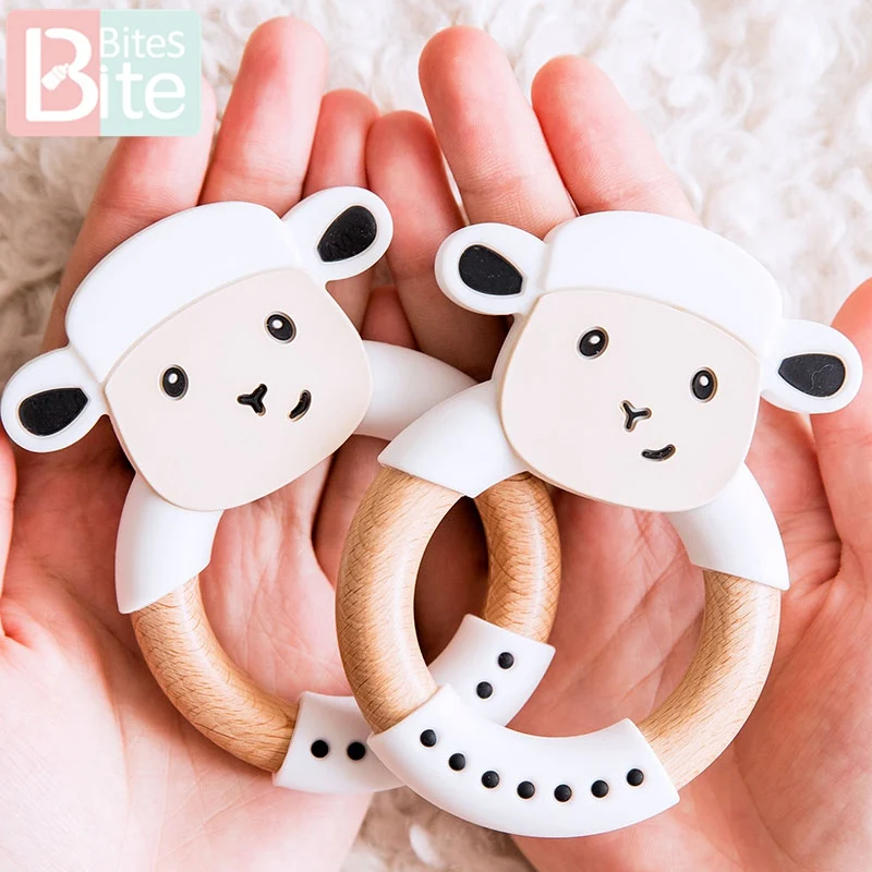 1pc Baby Teethers Silicone Mouse Rodents Silicone Teethers Wooden Ring Wooden Teether Stroller Squirrel For Children Goods Toys
1pc Baby Teethers Silicone Mouse Rodents Silicone Teethers Wooden Ring Wooden Teether Stroller Squirrel For Children Goods Toys