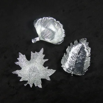 Nordic Silvery Alloy Steel Storage Tray Ginkgo Leaf Elm Leaf Phoenix Tree Leaf Plate Jewelry Display Metal Tray Storage Supplies
Nordic Silvery Alloy Steel Storage Tray Ginkgo Leaf Elm Leaf Phoenix Tree Leaf Plate Jewelry Display Metal Tray Storage Supplies
