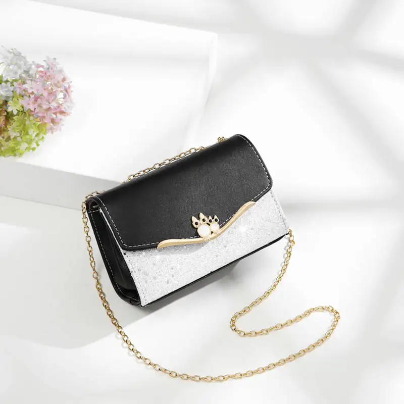 Women Shoulder Bags 2020 summer new Retro Clutch Bags Women Shiny Diamonds Pattern Handbag Casual Phone Packet PU Purse Black
Women Shoulder Bags 2020 summer new Retro Clutch Bags Women Shiny Diamonds Pattern Handbag Casual Phone Packet PU Purse Black