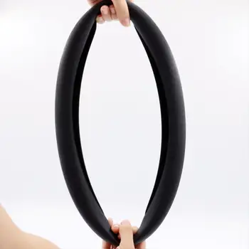 1pcs Universal Refit Steering Parts Car Interior Soft Silicone Protector Leather Texture Wheel
1pcs Universal Refit Steering Parts Car Interior Soft Silicone Protector Leather Texture Wheel