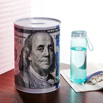 High Quality Metal Tinplate Cylinder Piggy Bank Euro Dollar Picture Box Household Saving Money Box Home Storage Organizers
High Quality Metal Tinplate Cylinder Piggy Bank Euro Dollar Picture Box Household Saving Money Box Home Storage Organizers