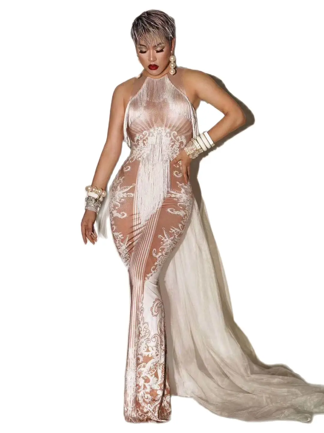 Белое вечернее длинное платье с бахромой, женское платье для выпускного вечера, официальный костюм для певицы, многоцветный наряд
Белое вечернее длинное платье с бахромой, женское платье для выпускного вечера, официальный костюм для певицы, многоцветный наряд