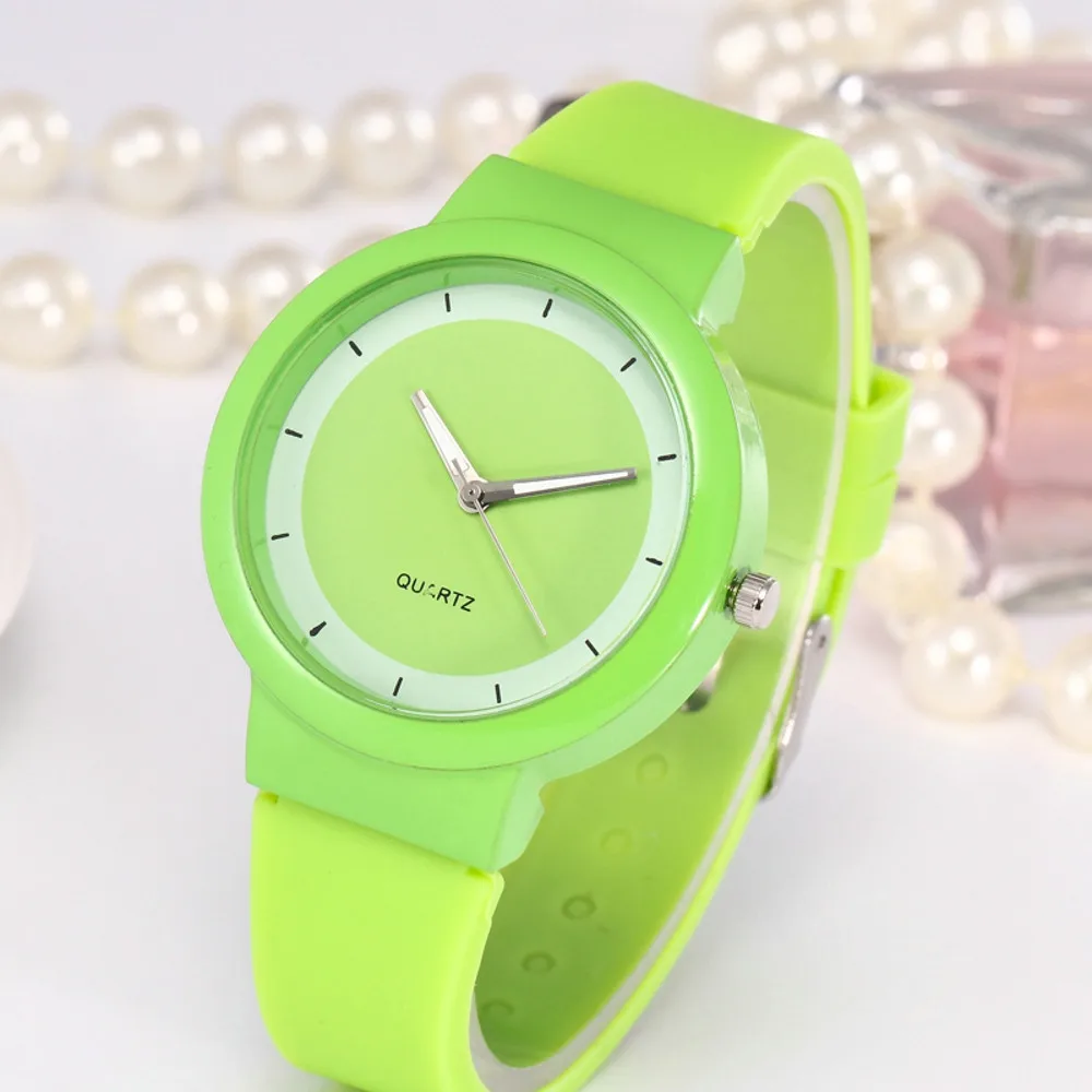 Green Healthy Girl Lady KIds Woman Fashion Casual Silicone Strap Analog Quartz Round Watch Student Clock Cheap horloge dames2020
Green Healthy Girl Lady KIds Woman Fashion Casual Silicone Strap Analog Quartz Round Watch Student Clock Cheap horloge dames2020