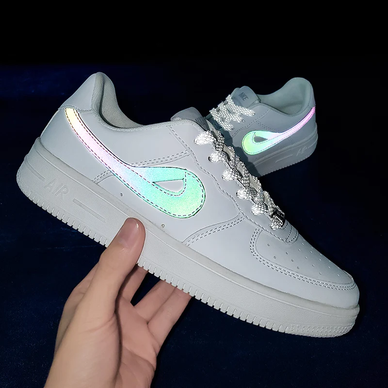 OLOME Luminous Men'sCasual Shoes Light BreathableHard-Wearing Male Sneakers Outdoor Walking Unisex Couple Shoes Zapatos Casuales
OLOME Luminous Men'sCasual Shoes Light BreathableHard-Wearing Male Sneakers Outdoor Walking Unisex Couple Shoes Zapatos Casuales