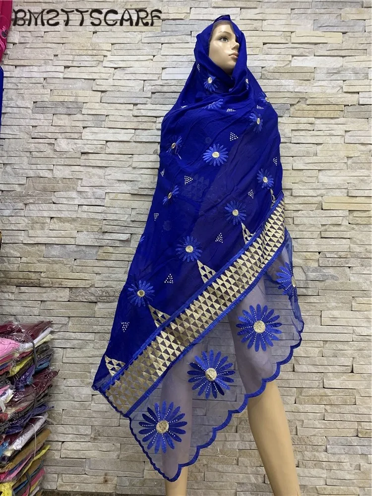 Real Shot ! African Women Embroidery Cotton Splicing Net Scarf Big Size Headscarf Women Hijab Scarf on Sales BM819
Real Shot ! African Women Embroidery Cotton Splicing Net Scarf Big Size Headscarf Women Hijab Scarf on Sales BM819