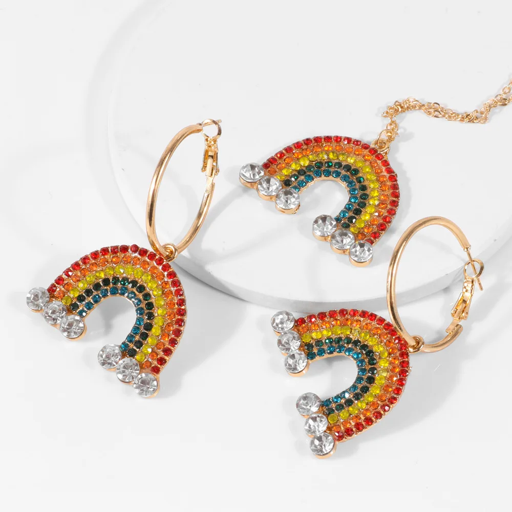 New Colorful Rainbow Semicircle Pendant Earring for Women Boho Shiny Rhinestone Geometric Statement Dangle Earring Jewelry Gifts
New Colorful Rainbow Semicircle Pendant Earring for Women Boho Shiny Rhinestone Geometric Statement Dangle Earring Jewelry Gifts