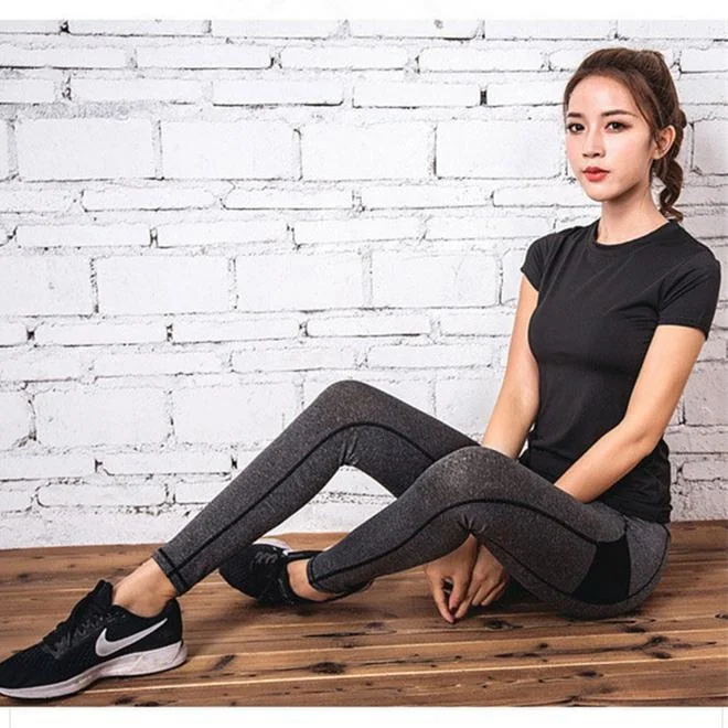Yoga Crop Top Korean New Short Sleeve Yoga Suit for Spring and Summer Top Deportivo Mujer Camisetas
Yoga Crop Top Korean New Short Sleeve Yoga Suit for Spring and Summer Top Deportivo Mujer Camisetas
