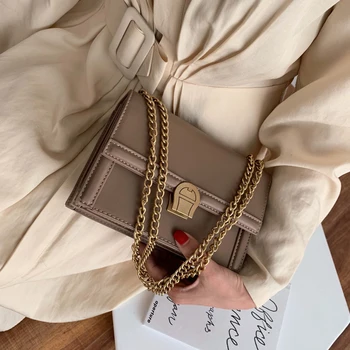 Solid color Square Crossbody Bag 2020 Fashion New Quality PU Leather Women's Designer Handbag Lock Chain Shoulder Messenger bags
Solid color Square Crossbody Bag 2020 Fashion New Quality PU Leather Women's Designer Handbag Lock Chain Shoulder Messenger bags