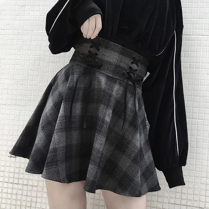 Gothic Plaid Skirts Women Bow Sashes Mini Skirts Big Swing Short Skirts Korean High Waist Elegant Harajuku Spring Sexy Club V679
Gothic Plaid Skirts Women Bow Sashes Mini Skirts Big Swing Short Skirts Korean High Waist Elegant Harajuku Spring Sexy Club V679