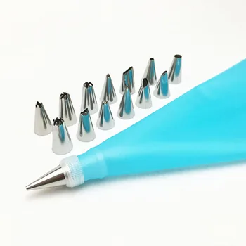 Practical 16Pcs / set DIY Length Silicone Ice Pipe Cream Bag Pastry Cake Decorating Squeeze Cream Cake Baking Tools
Practical 16Pcs / set DIY Length Silicone Ice Pipe Cream Bag Pastry Cake Decorating Squeeze Cream Cake Baking Tools
