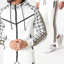 Men's suit sports suit men's autumn and winter new European and American printed jacket jacket casual pants tide brand two-piece 
Men's suit sports suit men's autumn and winter new European and American printed jacket jacket casual pants tide brand two-piece