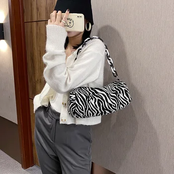 Zebra Printed Crossbody Bags Lady Shoulder Handbags Female Simple Animal Pattern Small Summer Totes for Women 2020 Trend
Zebra Printed Crossbody Bags Lady Shoulder Handbags Female Simple Animal Pattern Small Summer Totes for Women 2020 Trend