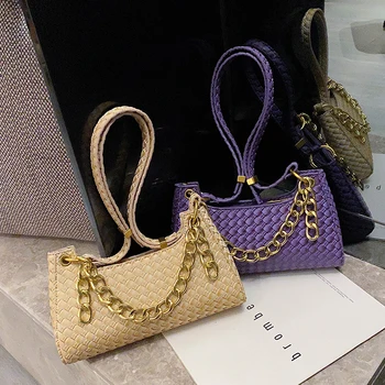 NEW French Design Fashion Square Bag Armpit Bag & Elegant Shoulder Bag Handbag Width 26cm Height 15cm Thickness 6cm
NEW French Design Fashion Square Bag Armpit Bag & Elegant Shoulder Bag Handbag Width 26cm Height 15cm Thickness 6cm