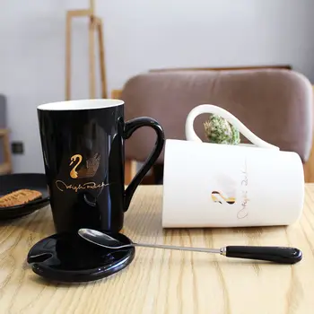 Creative Personality Cup Ceramic Mug with Lid Spoon Trend Couple Drinking Cup Household Coffee Cup Men and Women Cup Coffe Mug
Creative Personality Cup Ceramic Mug with Lid Spoon Trend Couple Drinking Cup Household Coffee Cup Men and Women Cup Coffe Mug