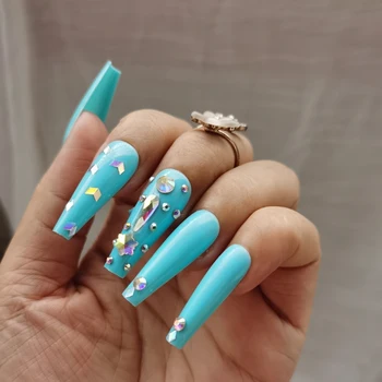 24pcs new luxury jewelry long ballet coffin fake nails crystal diamond light blue 
24pcs new luxury jewelry long ballet coffin fake nails crystal diamond light blue