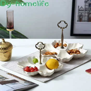 European Light Luxury Gold Elk Flower Pentagram With Handle Ice Crack Ceramic Dried Fruit Snack Plate Home Storage Supplies
European Light Luxury Gold Elk Flower Pentagram With Handle Ice Crack Ceramic Dried Fruit Snack Plate Home Storage Supplies