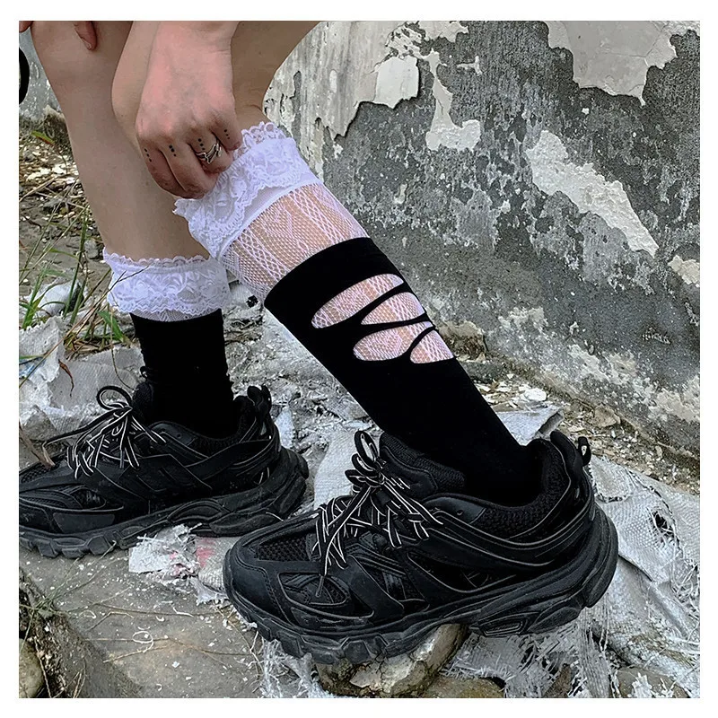 Мода На Дырявые Носки Фото – Telegraph