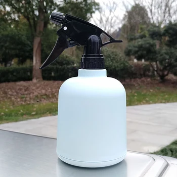 New 600ML Pressure Type Plant Flower Watering Can Spray Bottle Gardener Sprayer Hairdressing Plant Kettle Garden Flower Plant
New 600ML Pressure Type Plant Flower Watering Can Spray Bottle Gardener Sprayer Hairdressing Plant Kettle Garden Flower Plant