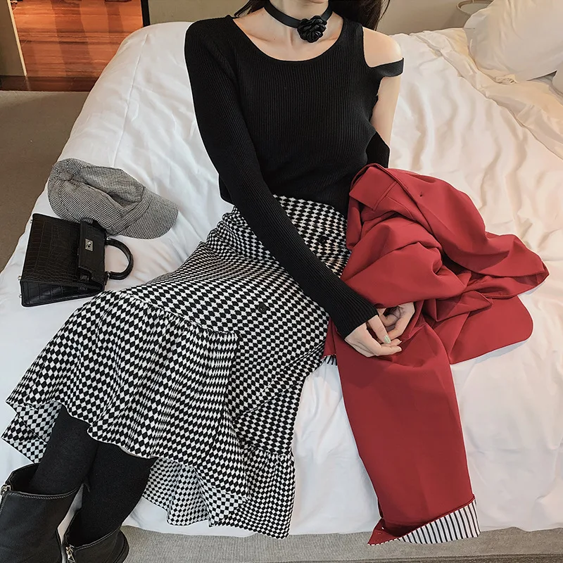 Photo Shoot Irregular Knitted Skirt Women's 2019 Autumn And Winter New Style High-waisted Fishtail Skirt Single Breasted Flounce
Photo Shoot Irregular Knitted Skirt Women's 2019 Autumn And Winter New Style High-waisted Fishtail Skirt Single Breasted Flounce