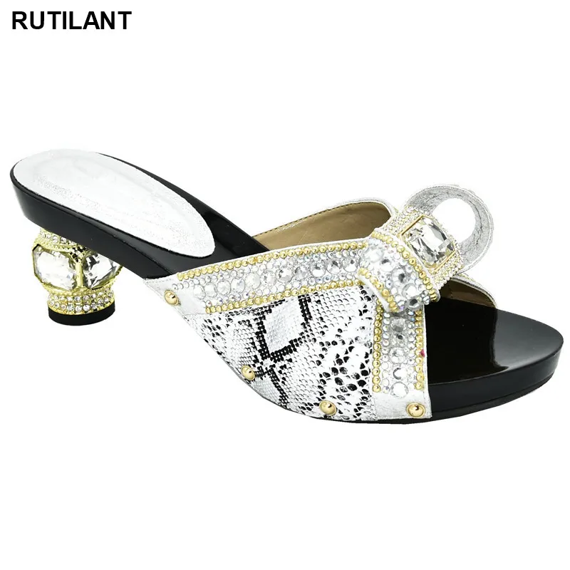 New Elegant Crystal Shoe Fashion Shoe 2020 Women Shoes Summer High Heeled Shoes for Women High Quality African Wedding Shoes
New Elegant Crystal Shoe Fashion Shoe 2020 Women Shoes Summer High Heeled Shoes for Women High Quality African Wedding Shoes