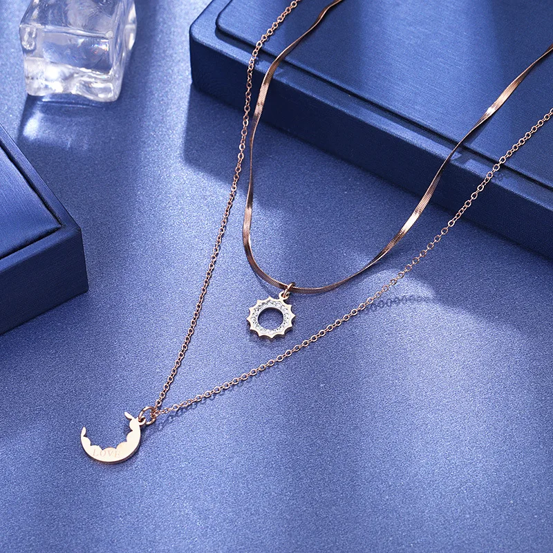 JeeMango Original Design Sun Moon Pendant Necklace For Women Titanium Steel Multi-layer Snake Chain Choker Necklaces RN02329
JeeMango Original Design Sun Moon Pendant Necklace For Women Titanium Steel Multi-layer Snake Chain Choker Necklaces RN02329