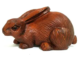 CQ086 - 2" Hand Carved Boxwood Netsuke : Rabbit
CQ086 - 2" Hand Carved Boxwood Netsuke : Rabbit