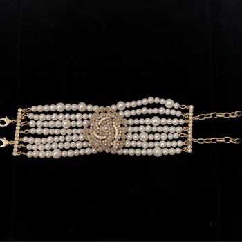 Hot Brand Gold Color Fashion Jewelry For Women Flower Pearls Chain Bracelet Fashion Praty Jewelry Vintage Design Big Width Cuff 
Hot Brand Gold Color Fashion Jewelry For Women Flower Pearls Chain Bracelet Fashion Praty Jewelry Vintage Design Big Width Cuff