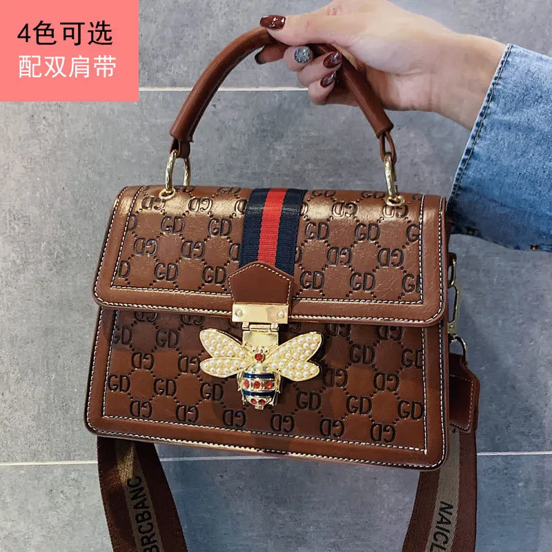 Wide-Strap WOMEN'S Bag 2019 New Style Fashion Small Square Bag Shoulder Hand Western Style Versatile
Wide-Strap WOMEN'S Bag 2019 New Style Fashion Small Square Bag Shoulder Hand Western Style Versatile