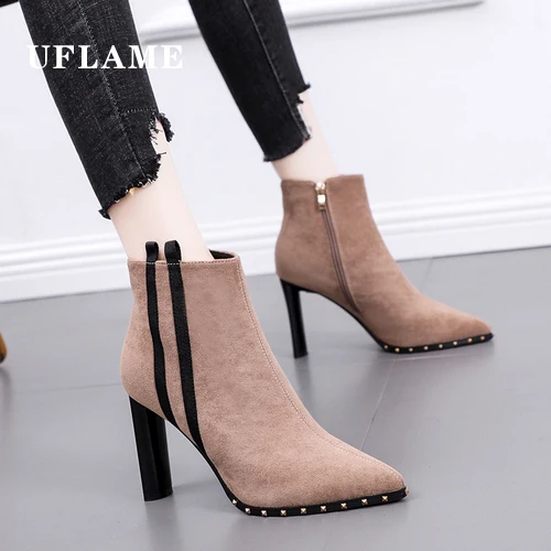 Popular ladies high heel shoes thick with suede pointed rivet high heel winter boots England short boots Thick Vintage Booties
Popular ladies high heel shoes thick with suede pointed rivet high heel winter boots England short boots Thick Vintage Booties