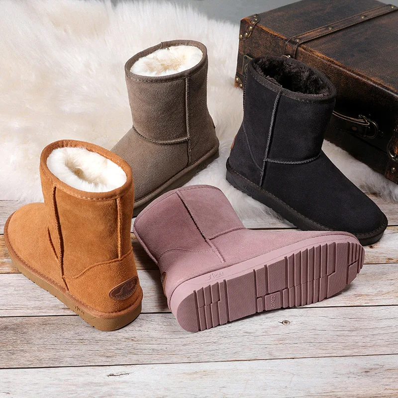 Winter new ladies snow boots leather boots in the thick end of the warm non-slip fashion shoes snow boots
Winter new ladies snow boots leather boots in the thick end of the warm non-slip fashion shoes snow boots