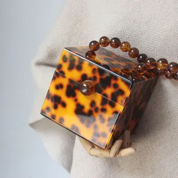 Box Shape Leopard Print Clutch Bag Purse Bridal Handbag Wedding Ladies Evening P
Box Shape Leopard Print Clutch Bag Purse Bridal Handbag Wedding Ladies Evening P