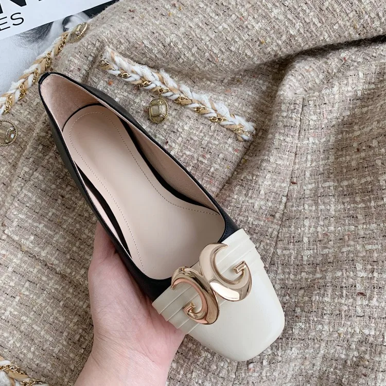 Outside China Hot Selling WOMEN'S Shoes 2020 Spring New Style Genuine Leather Flat Mixed Colors Metal Buckle Shallow Mouth Singl
Outside China Hot Selling WOMEN'S Shoes 2020 Spring New Style Genuine Leather Flat Mixed Colors Metal Buckle Shallow Mouth Singl
