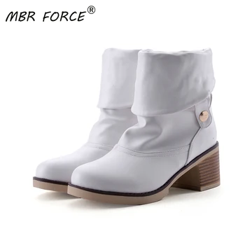 MBR FORCE 2020 autumn and winter high-end PU leather casual all-match square with white European and American style warm boots
MBR FORCE 2020 autumn and winter high-end PU leather casual all-match square with white European and American style warm boots