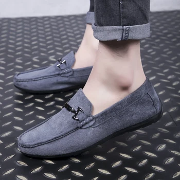 High Quality Men Shoes Soft Moccasins Loafers Fashion Brand Men Flats Comfy Driving Casual Shoes Men Sneakers Chaussure Homme 
High Quality Men Shoes Soft Moccasins Loafers Fashion Brand Men Flats Comfy Driving Casual Shoes Men Sneakers Chaussure Homme