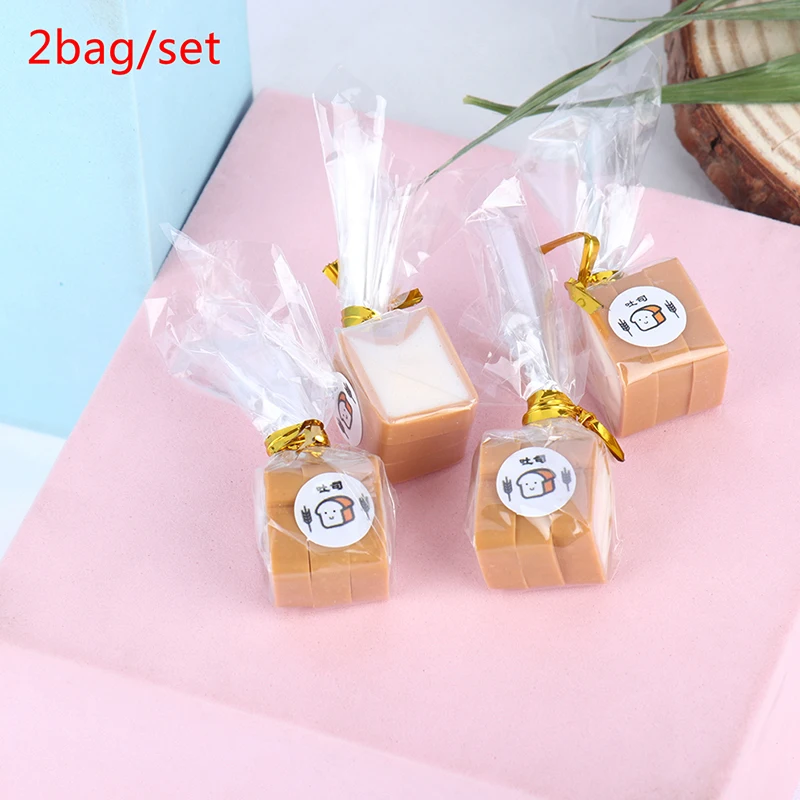 

2bag Cute 1/12 Dollhouse Miniature Mini Toast Bread Food Pretend Doll Food for Doll House Kitchen Accessories Kids Play Toys