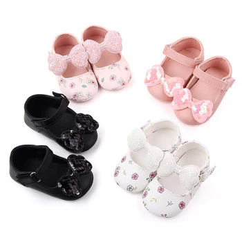 Flower applique Cute baby shoes Princess baby girl shoes newborn girl toddler Infant2020 summer First Walkers bota menina 
Flower applique Cute baby shoes Princess baby girl shoes newborn girl toddler Infant2020 summer First Walkers bota menina