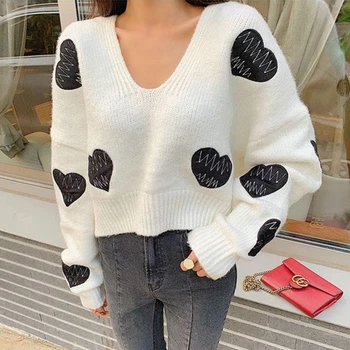 2020 new spring v neck sweater pullovers for women Embroidered Heart Women Sweater Oversize Pullovers Female sexy loose tops S81
2020 new spring v neck sweater pullovers for women Embroidered Heart Women Sweater Oversize Pullovers Female sexy loose tops S81