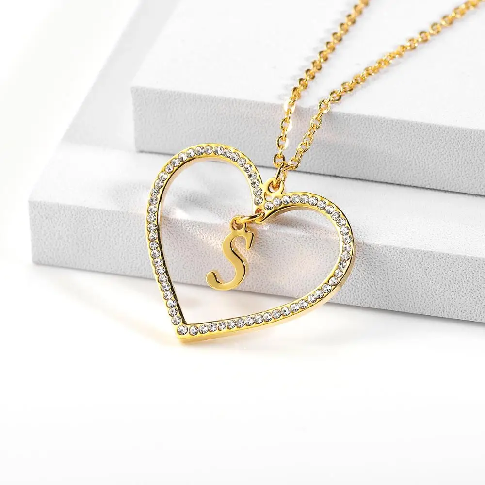 Custom Romantic Gold Color Love Heart Crystal Pendant Letter Name Necklace Charm Women 26 Hip hop Capital Letters Choker Jewelry
Custom Romantic Gold Color Love Heart Crystal Pendant Letter Name Necklace Charm Women 26 Hip hop Capital Letters Choker Jewelry