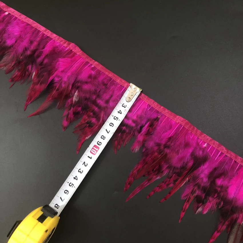 

Wholesale 10 Yard Hot Pink Dyed Rooster Chicken Feather Trims 8-13CM Natural Pheasant Plume Trimming Lace Fringes Clothes Sewing