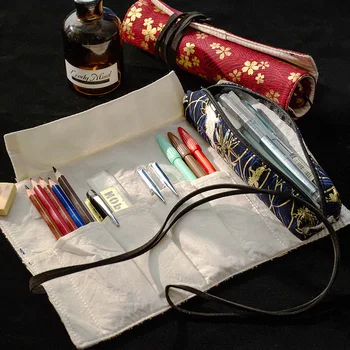 Original Fashion Chinese Style Pencil Case Retro Light Luxury Roller Curtain Creative Personality Simple Stationery Box Pouch
Original Fashion Chinese Style Pencil Case Retro Light Luxury Roller Curtain Creative Personality Simple Stationery Box Pouch