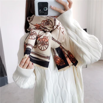 2020New Autumn and winter Horse and Buggy Chain Scarf Imitation cashmere Keep warm Dual purpose Shawls It goes with everythin 
2020New Autumn and winter Horse and Buggy Chain Scarf Imitation cashmere Keep warm Dual purpose Shawls It goes with everythin