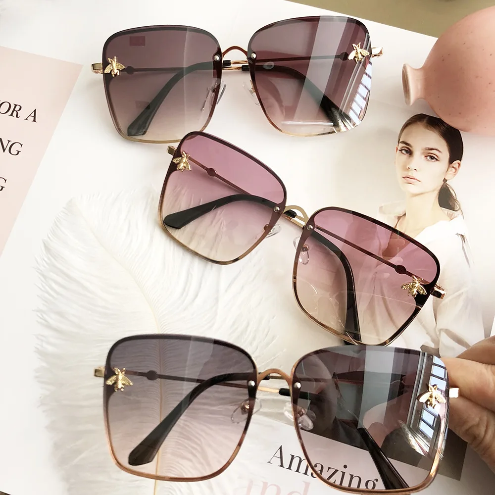 FENCHI bee sunglasses for women zonnebril dames female sunglasses glasses square eyewear lunette soleil femme oculos feminino
FENCHI bee sunglasses for women zonnebril dames female sunglasses glasses square eyewear lunette soleil femme oculos feminino