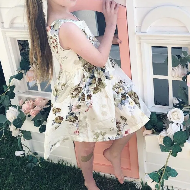 Summer Cotton Casual Children Outfits New Baby Girls Sweet Sleeveless Vest Floral Print Tops Button Blouse Dress
Summer Cotton Casual Children Outfits New Baby Girls Sweet Sleeveless Vest Floral Print Tops Button Blouse Dress