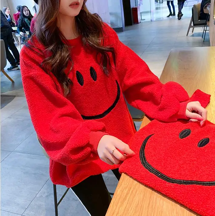 Lamb velvet sweatershirt female 2019 new 2 sets of smiley face embroidery slim lambskin sweatershirt with bag female
Lamb velvet sweatershirt female 2019 new 2 sets of smiley face embroidery slim lambskin sweatershirt with bag female